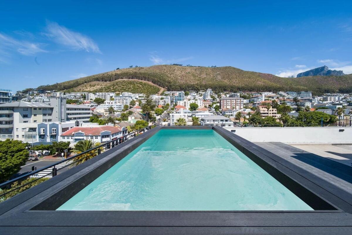 Apartment Modern Elegance Sea Point Haven *